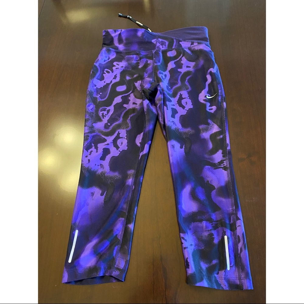 Nike Dri-Fit Capri pants XS - gently used